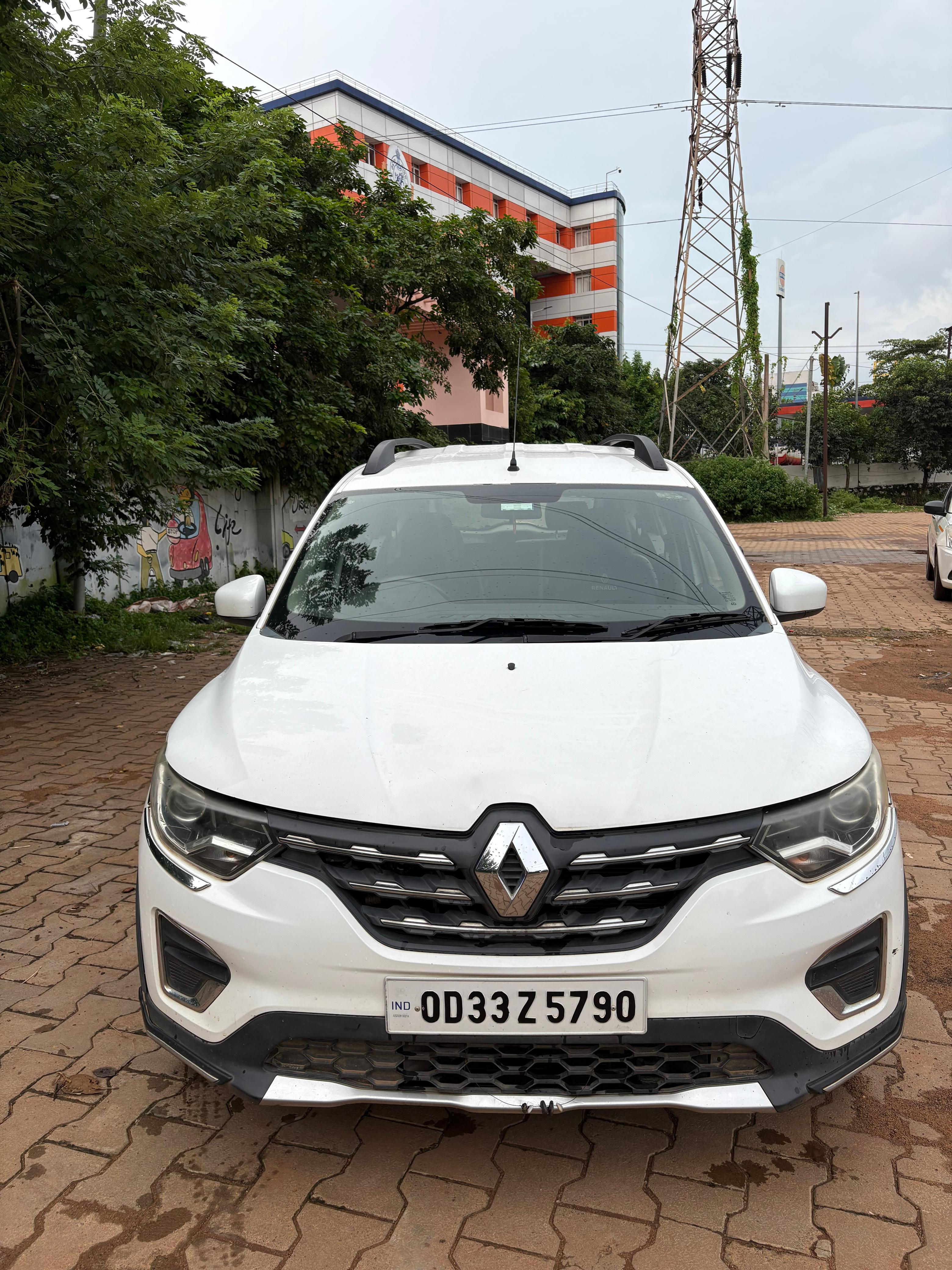 Renault Triber Rxt Mt 1.0L Ece