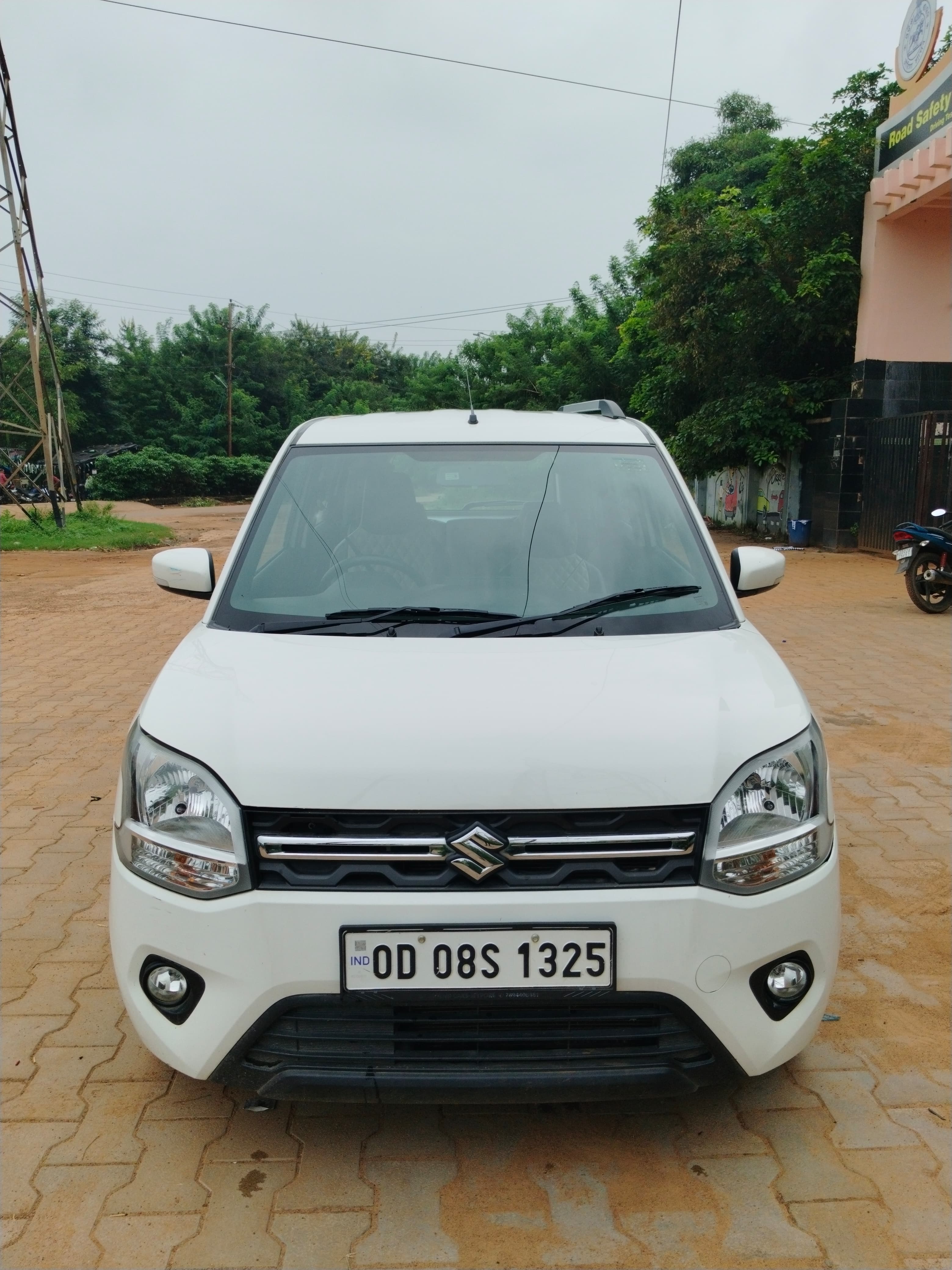 Maruti Wagonr Zxi +