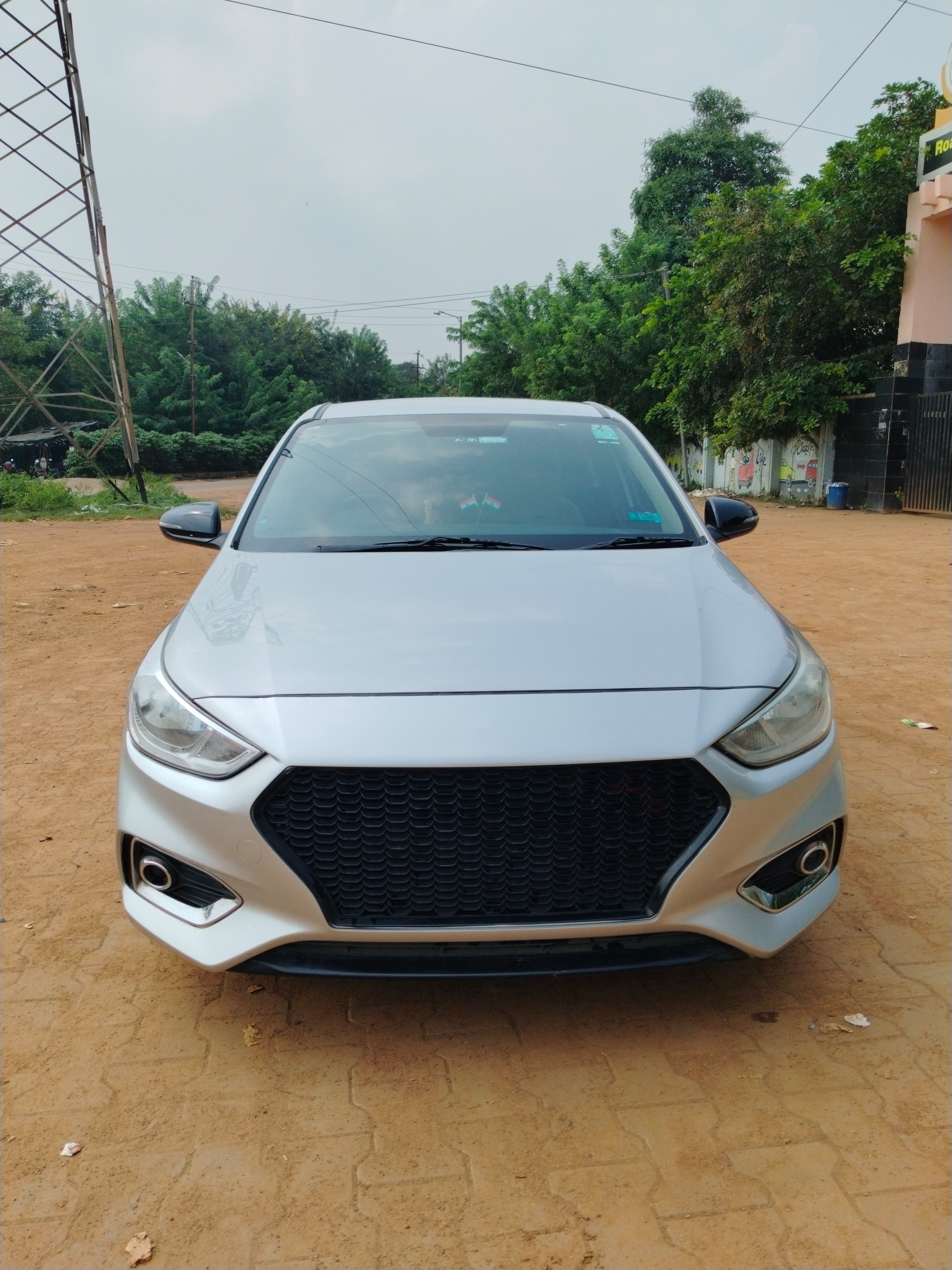 Hyundai Verna Crdi Ex-At 1.6