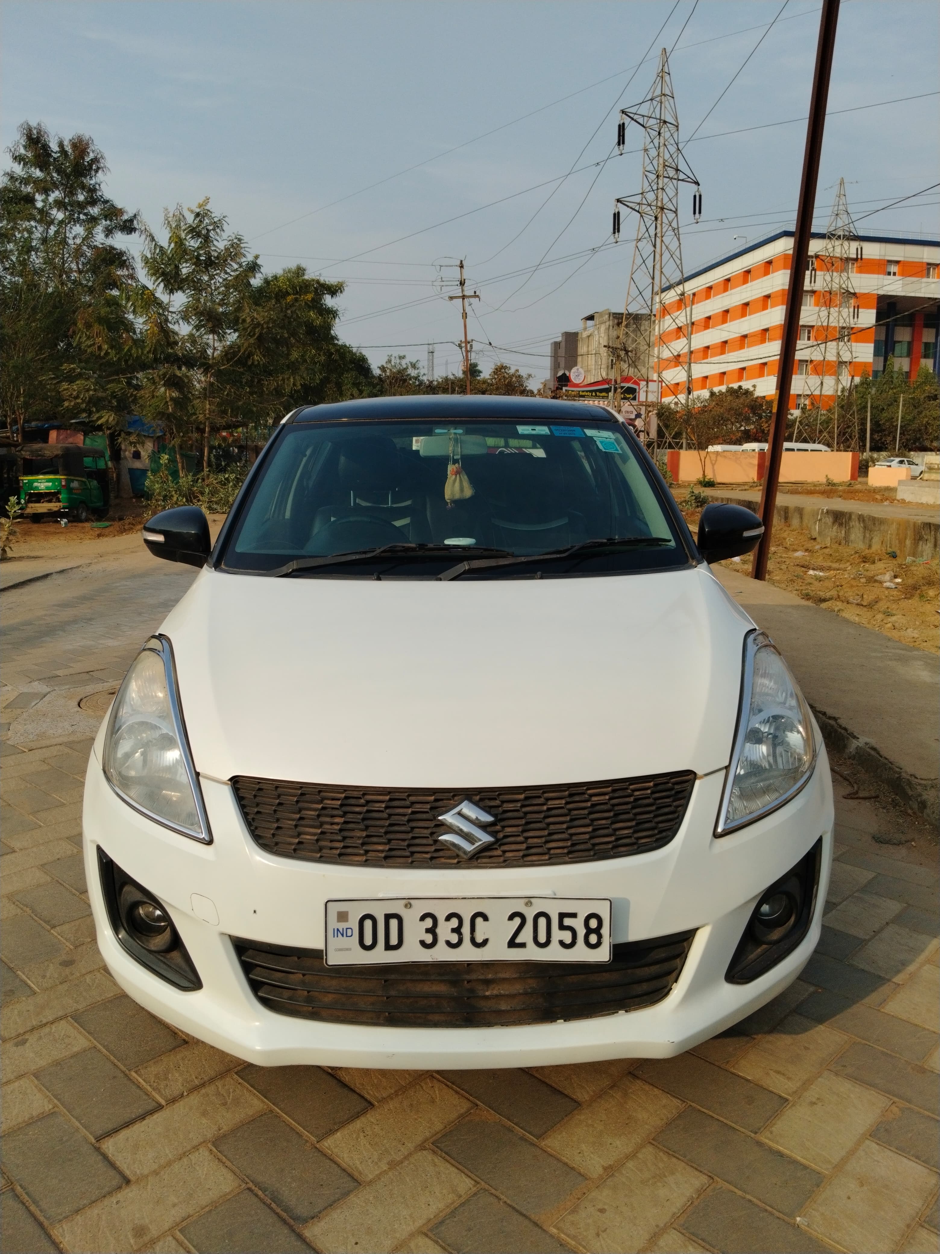 Maruti Swift Vxi