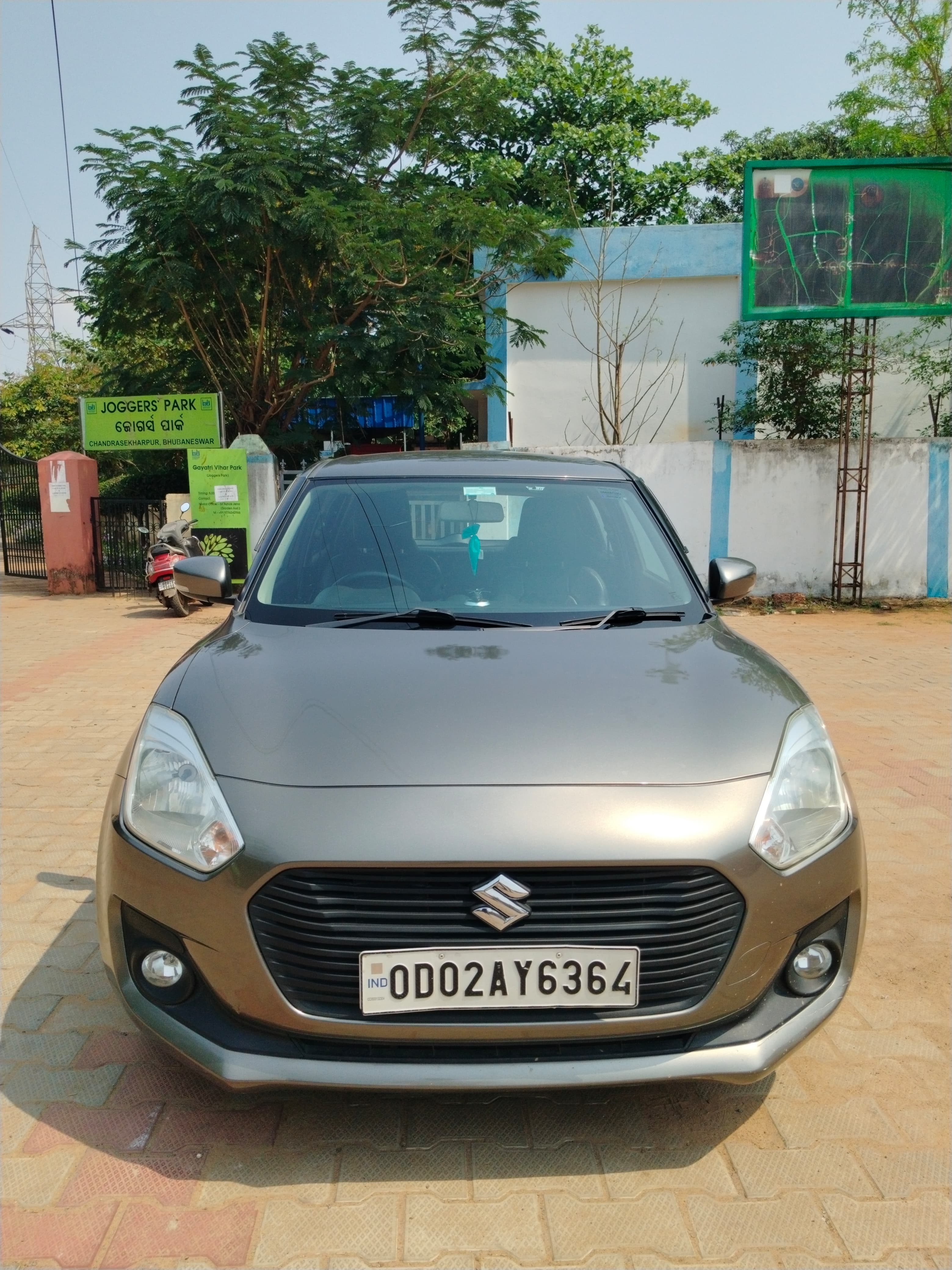 Maruti Swift Vxi