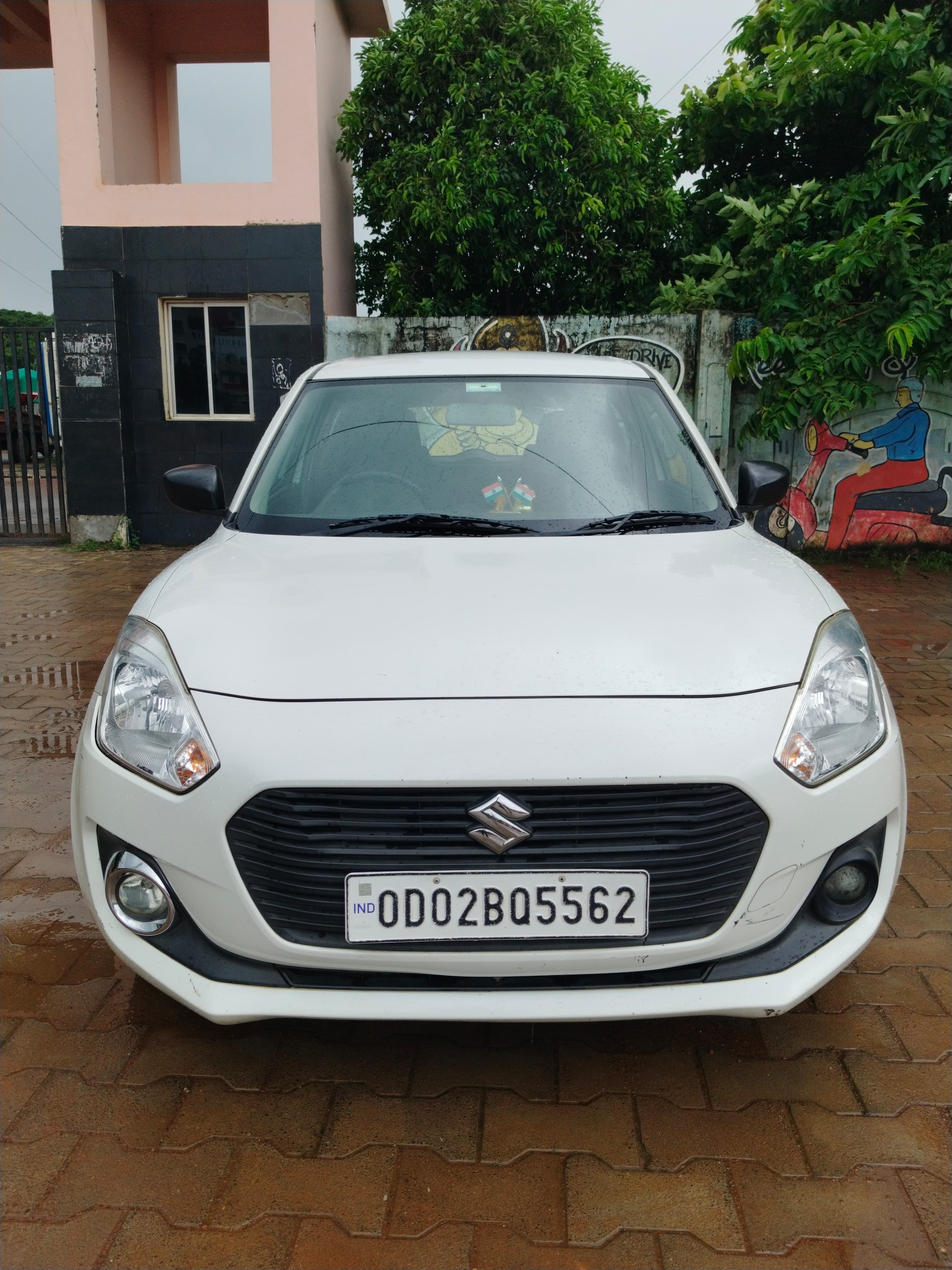 Maruti Swift Lxi